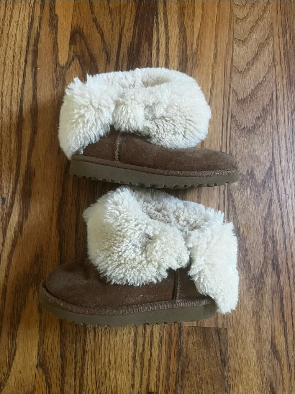 UGG Australia Classic Mini Fluff Brown Boots Girls